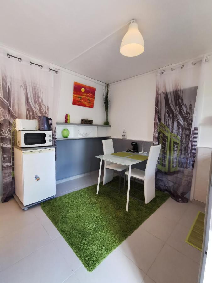 Petite Maisonnette De Plein Pied Le Taillan-Medoc Exterior photo